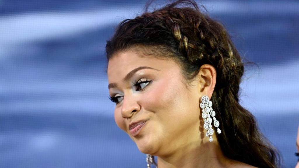 Zendaya's Barely-Held Dress Has Cutouts Plunging Deep Into the Back