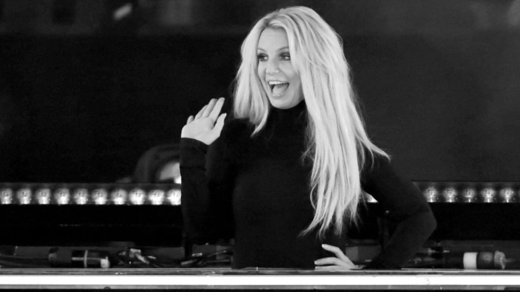 Britney Spears Hints at Baby Plans Before Deleting Emotional Post