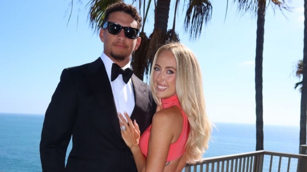 Brittany Mahomes’ Body-Hugging Silvia Tcherassi Dress Has a Cheeky Cutout
