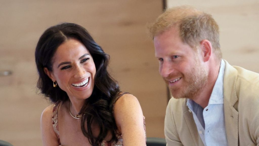 Prince Harry & Meghan Markle Face New Warning After UK Trip — Expert