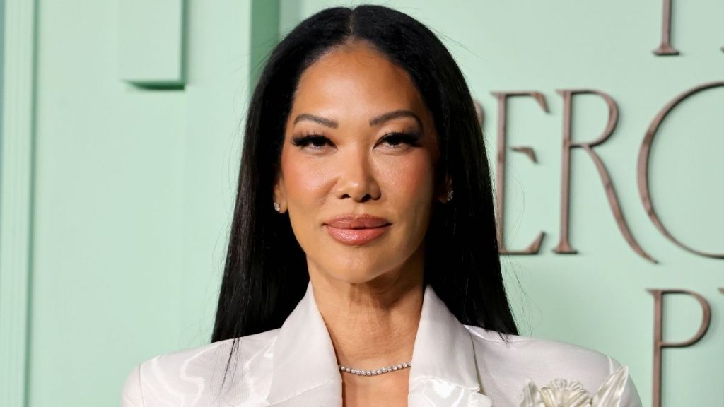 Kimora Lee Simmons Denies She Wants Ex to Have Primary Custody of Son