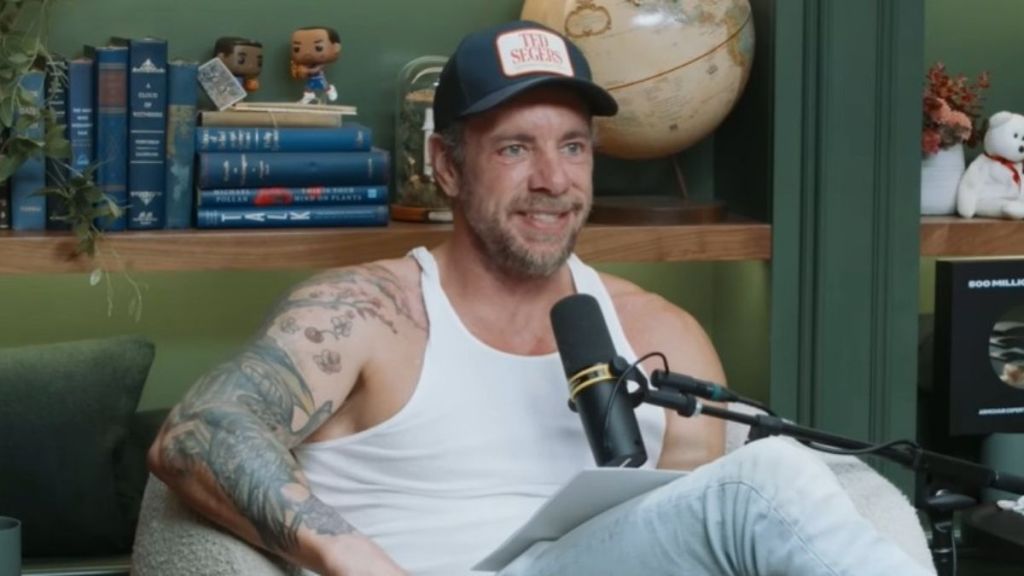 Dax Shepard Clears the Air With Tommy Lee Over Old Mötley Crüe Jab
