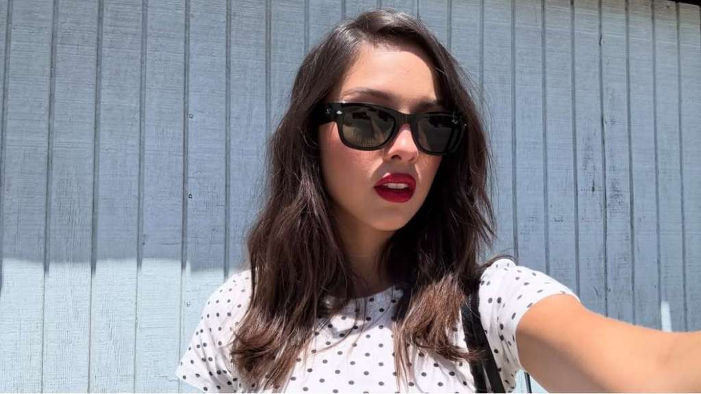 Olivia Rodrigo Pairs Plunging Top With Levi's Micro Shorts for NYC Date