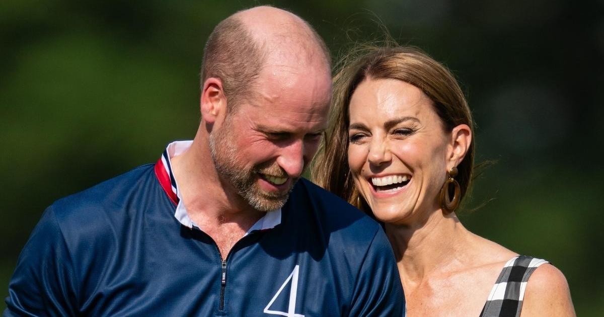 Prince William & Kate Middleton's Romance Has One Thing Other Royal Couples Don't - Author