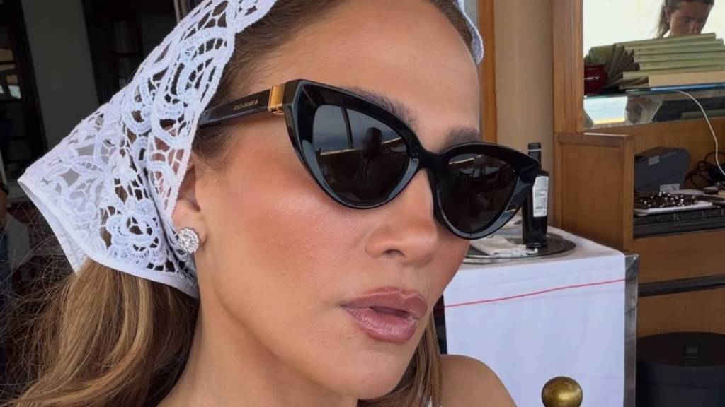 Jennifer Lopez's Plunging LoveShackFancy Micro Minidress Barely Hangs On