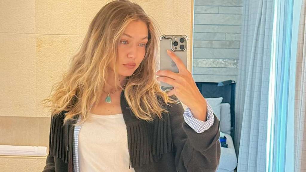 Gigi Hadid's Plunging Rowen Rose Dress Has Not 1 but 2 Thigh-High Slits