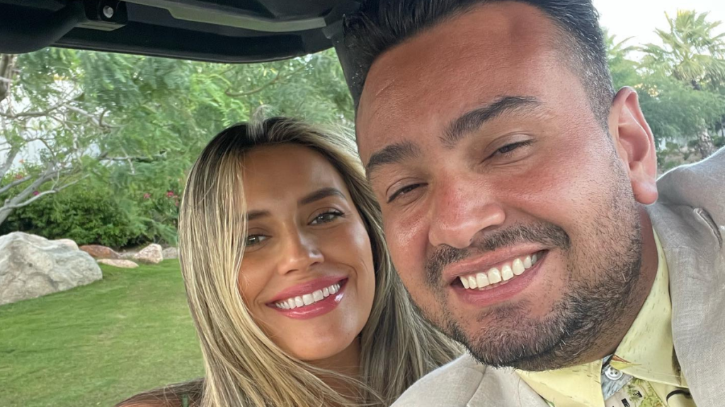 Frankie Delgado Gives Fans a New Glimpse of Taylor Swift’s Wedding