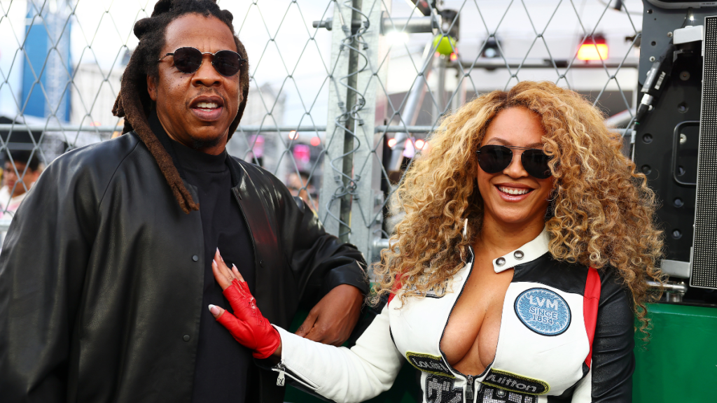 Beyoncé's Unexpected Pre-Show Moment With Jay-Z Has Fans Talking