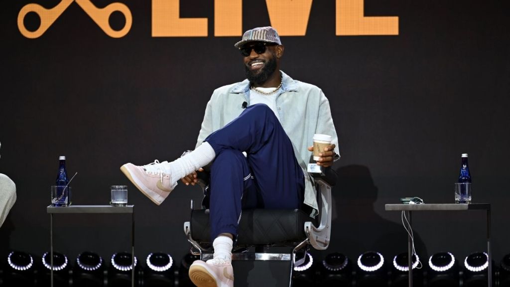 Miami Heat’s Accidental Post Sends LeBron James Fans Into Frenzy