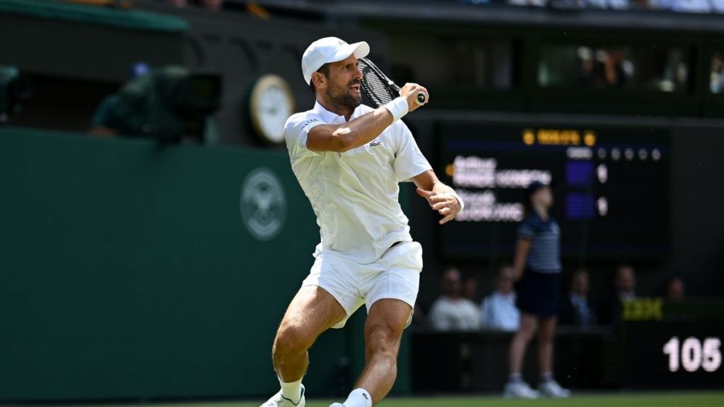 Furious Novak Djokovic Punches Himself Repeatedly in Stunning Wimbledon Outburst