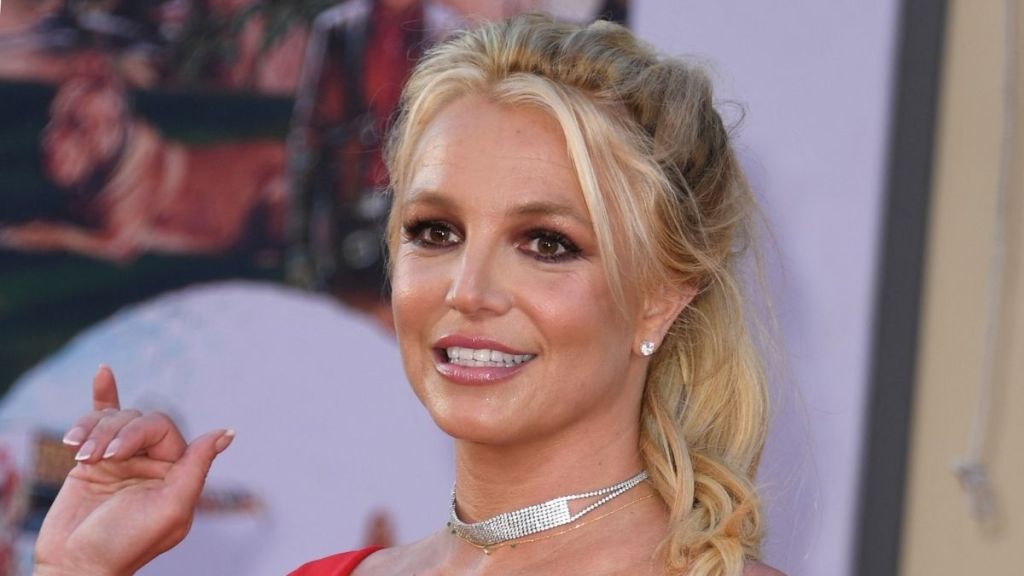 Britney Spears Reappears as Passenger With Chauffeur Following DUI Arrest