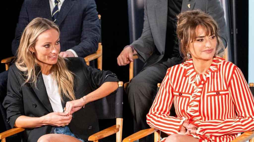 Olivia Wilde’s ‘Mind Went Blank’ After Improvised Penélope Cruz Kiss