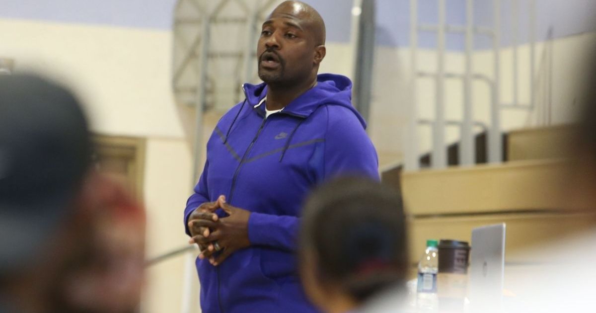 Ex-NFL Star Marcellus Wiley Hit With $500K Bank Judgment as…