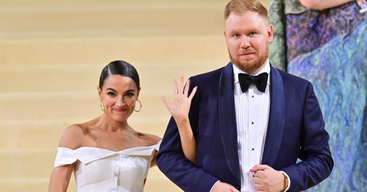AOC Split From Fianc&eacute; Riley Roberts Before Freezing Her Eggs - Report