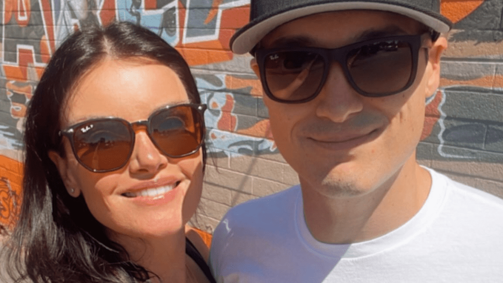 The Bachelor Alum Courtney Robertson Drops Shocking Infidelity Claims Against Ex