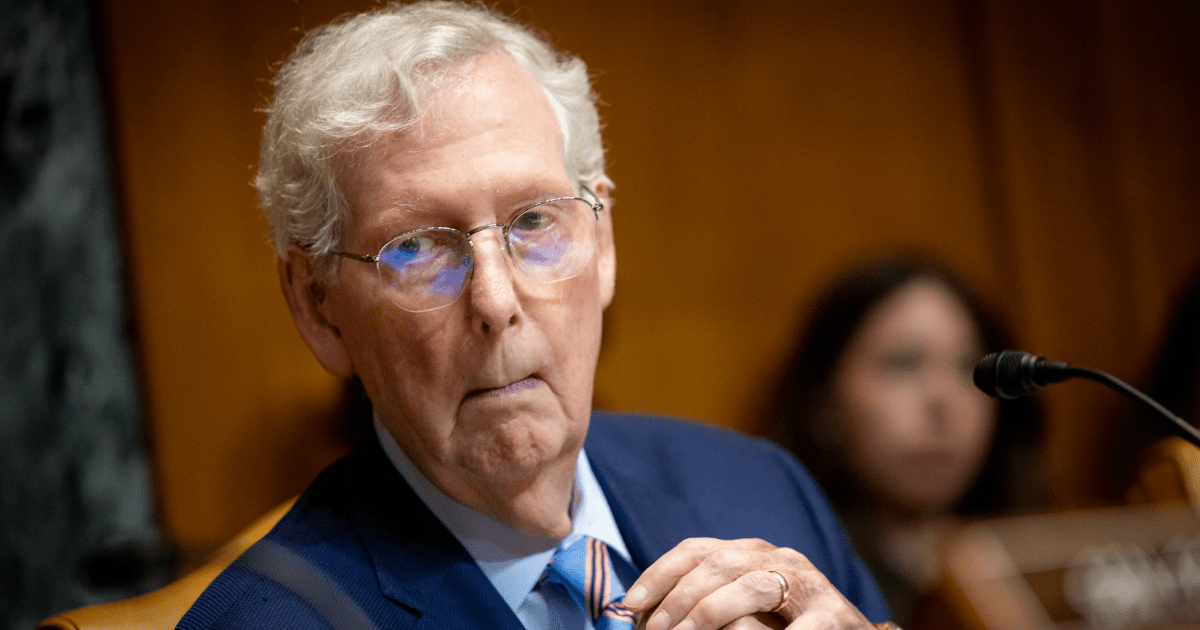 Mitch McConnell's Senate Floor Behavior Caught on Newly Surfaced Videos