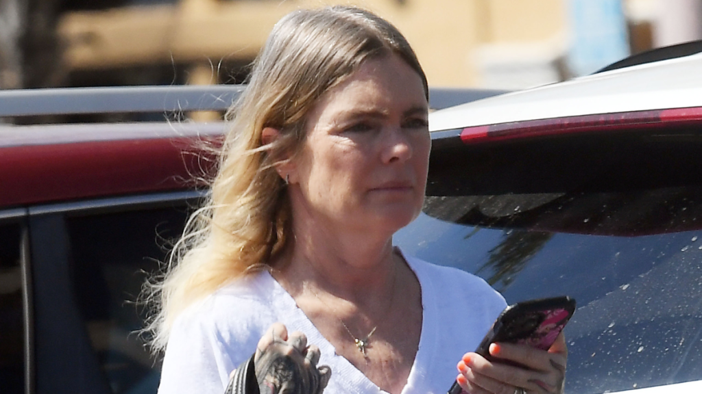 Erika Eleniak announces her return to acting with new projects in development
