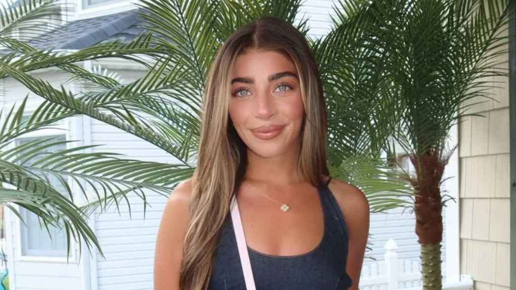 Gia Giudice Is Still Pressing Donald Trump to Bring Felon Dad Joe Home