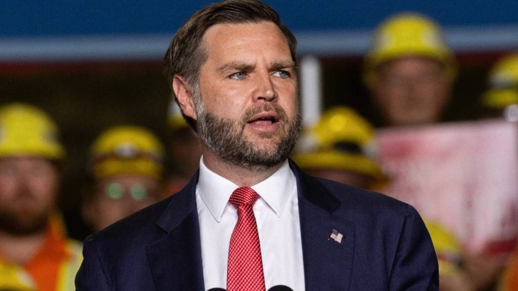 JD Vance Makes a Grocery Costs Admission in New Fundraising Text
