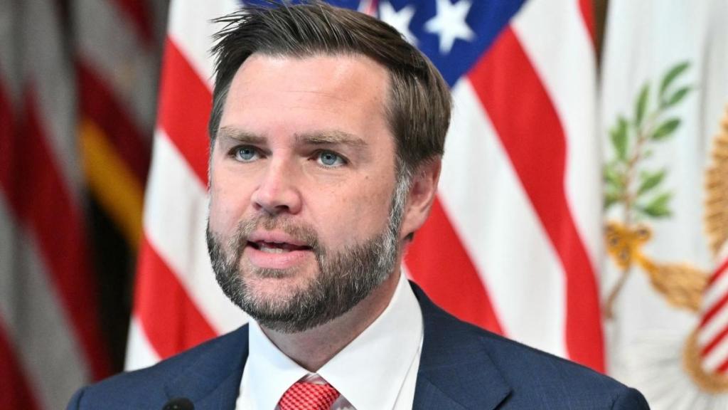 JD Vance Sparks Backlash After Viral Burrito Clash With MAGA Ally