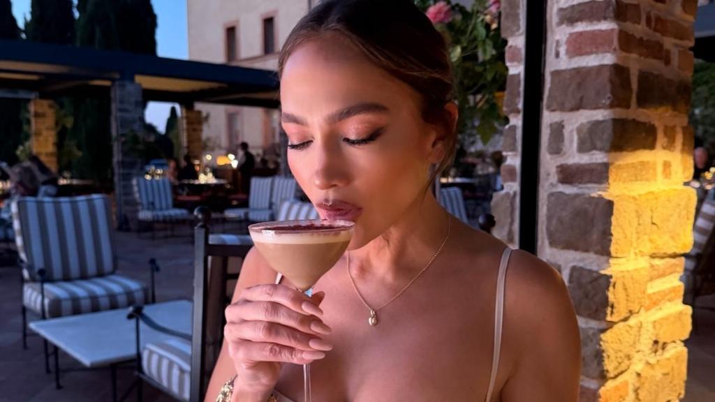 Jennifer Lopez Strips Back Her Look To Nothing but a Bra & Briefs