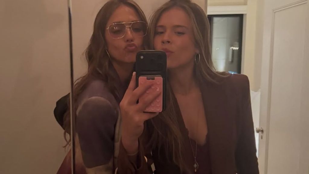 Jessica Alba & Teen Daughter Are 'Forever Connected' With Matching Tattoos
