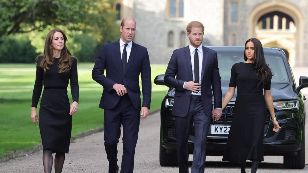 Prince William & Kate May Need To Work With Harry & Meghan In Coming Months — Source