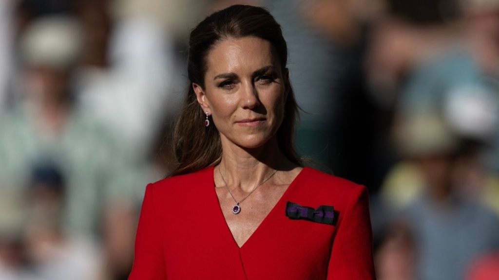 Kate Middleton’s ‘Older Sister’ Inside the Royal Family Isn’t Who You’d Expect — Expert