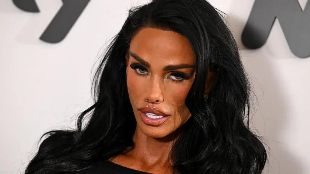 Former Model Katie Price Accused of Snubbing 'Jackie The Stripper' After 'Begging' for Role