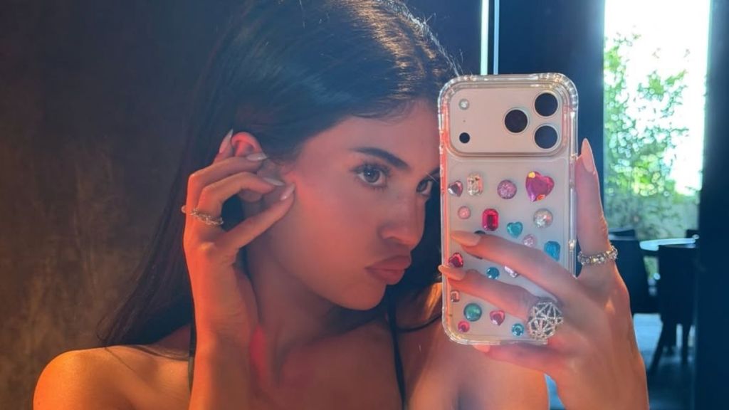 Kylie Jenner's Plunging Schiaparelli Dress Couldn't Be More See-Through