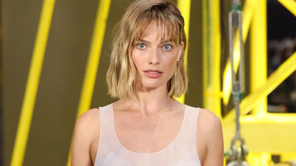 Margot Robbie's $59 Plunging Sheer Zara Top Hangs by the Thinnest Strings