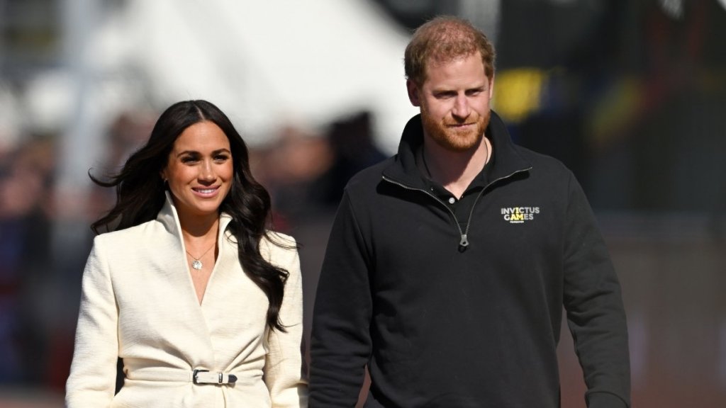 Meghan Markle & Prince Harry's Return Triggers Royal Family Showdown — Report