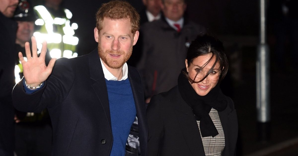 Meghan Markle's Missing Ring Could Be a Warning to Prince Harry - Insider