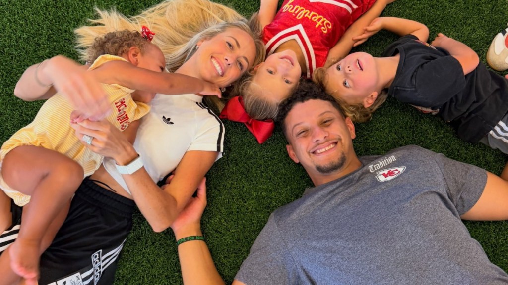 Brittany Mahomes’ Kids Turn Dad Patrick’s Chiefs Camp Into a Family Affair