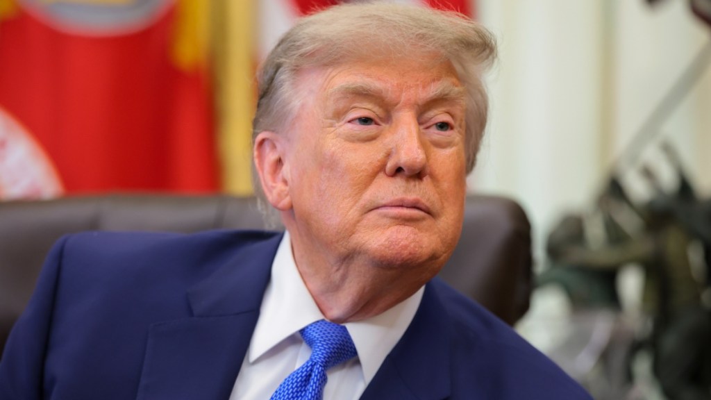 Donald Trump’s Latest CNN Reporter Fight Escalates After White House Response