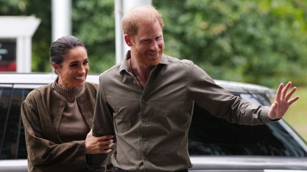 Prince Harry & Meghan Markle’s Reported UK Return Leaves Major Royal ‘Apoplectic’ — Expert