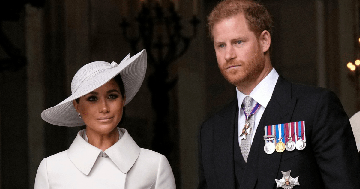 Prince Harry Begs Meghan Markle Not To Blow His Royal Chance…