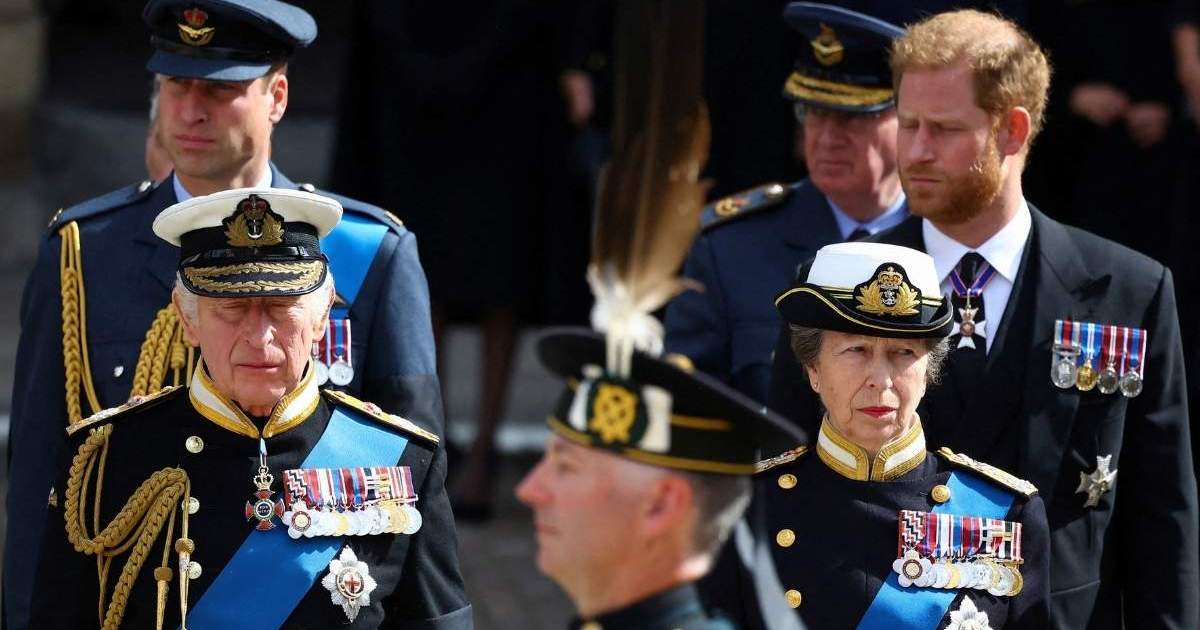 Prince William & Prince Harry Issued Scathing Warning by&hellip;