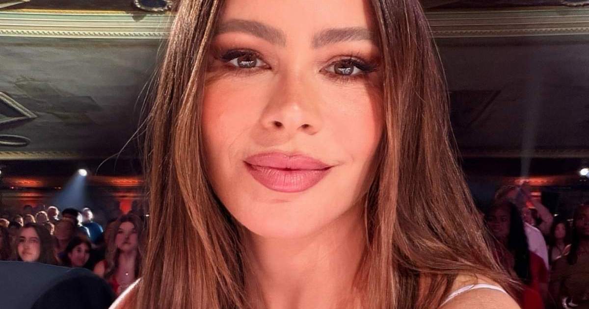 Sofia Vergara’s Low-Cut David Koma Sequin Dress Barely&hellip;