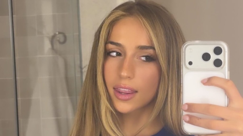 Tate McRae Bares Her Midriff in Barely-There Bra & Calvin Klein Jeans