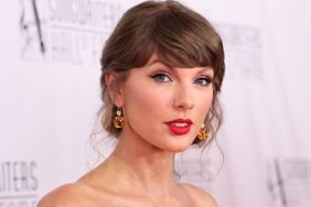 Taylor Swift Makes History as Travis Kelce Returns to Chiefs Training