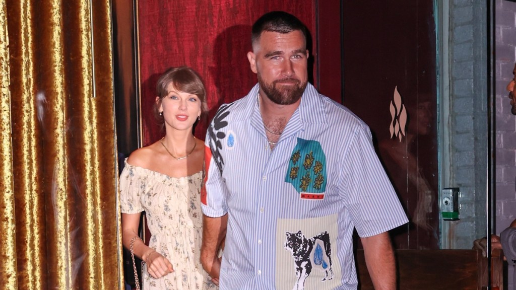 Taylor Swift Travis Kelce