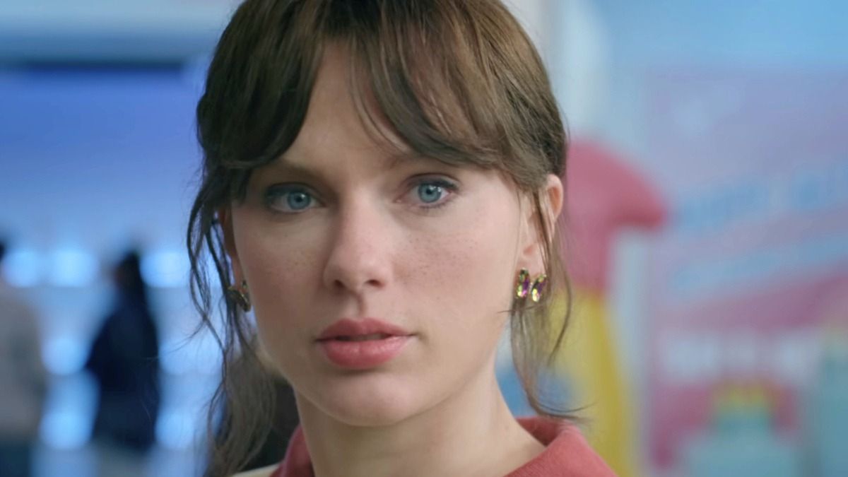 taylor-swift-s-wedding-outing-without-travis-kelce-has-fans-saying-the
