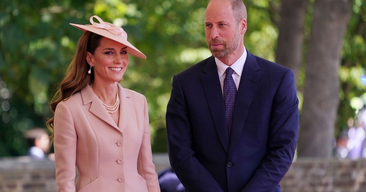 Prince William & Kate Middleton Faced ‘Crisis Talks’…