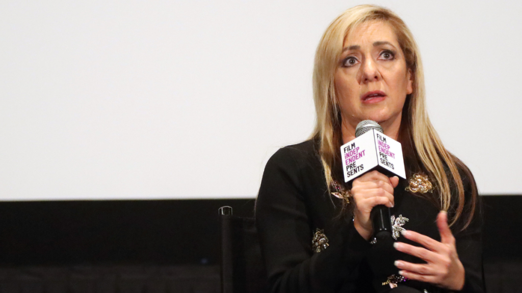 Hulu Revisits the Bone-Chilling Lorena Bobbitt Case as 'Good American Family'