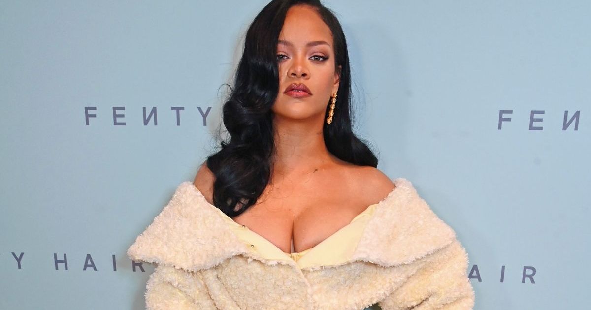 Rihanna's Thigh-High Slit Keeps Riding Higher and Higher