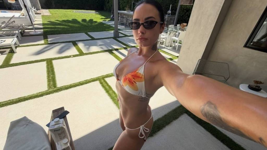 Demi Lovato Makes a Case for Her Curves in Risque Tattoo-Exposing Bikini