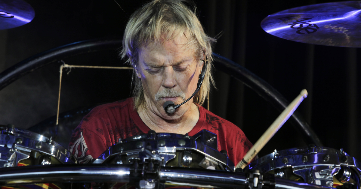 ZZ Top Cancels Shows After Legendary Drummer Frank Beard Dies at 77