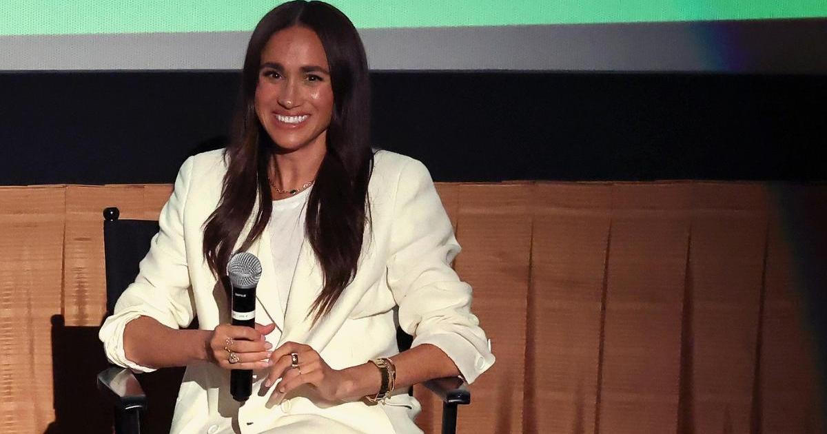 One Detail From Meghan Markle’s New Photos Is Fueling Prince Harry Talk