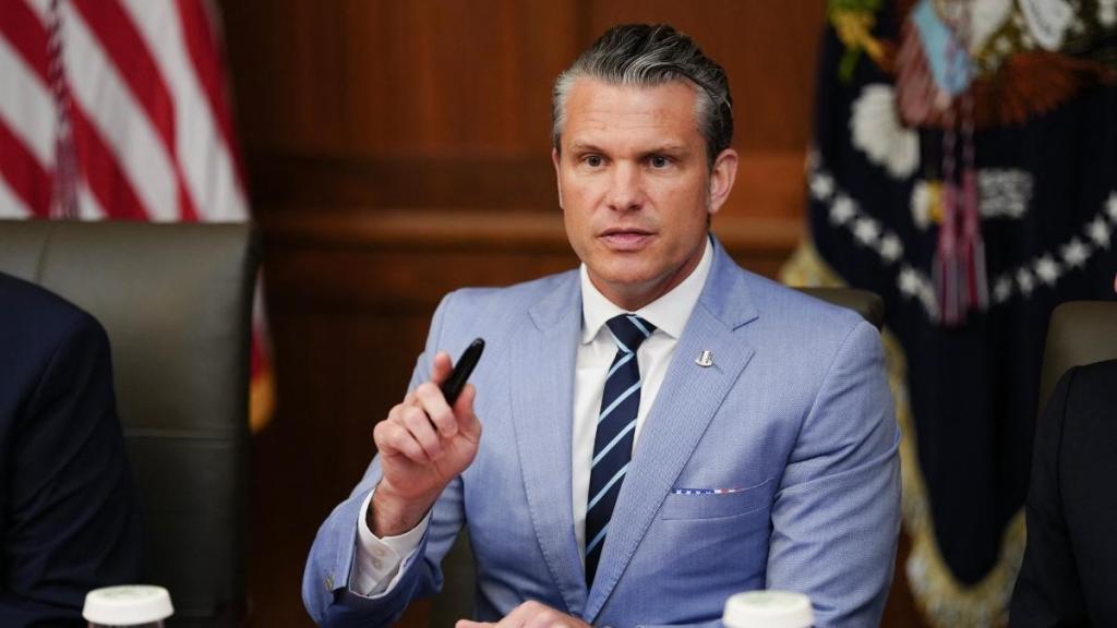Pete Hegseth Hits Back at Tucker Carlson Over Scathing Iran War Criticism